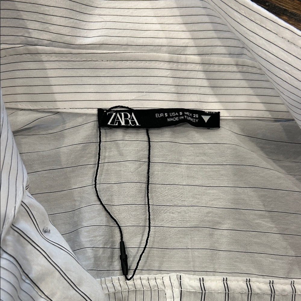 Zara Women's White Pinstripe Blouse